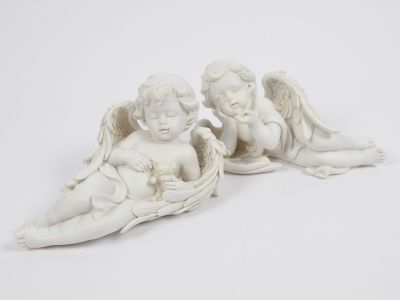 Angel ležeči v krilih sort. h21,5cm 21cm